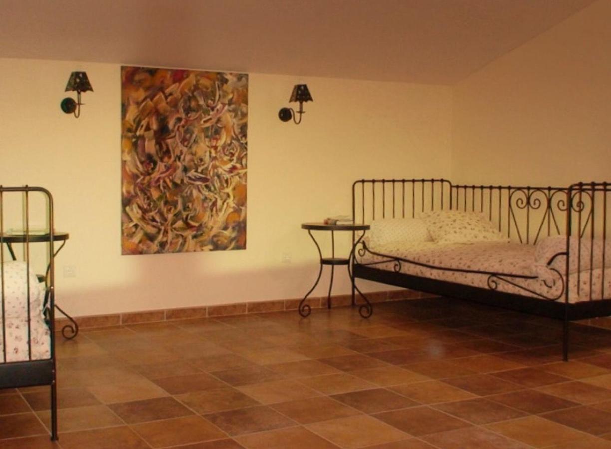 Casa Rural Lares Касас-де-Дон-Педро Экстерьер фото